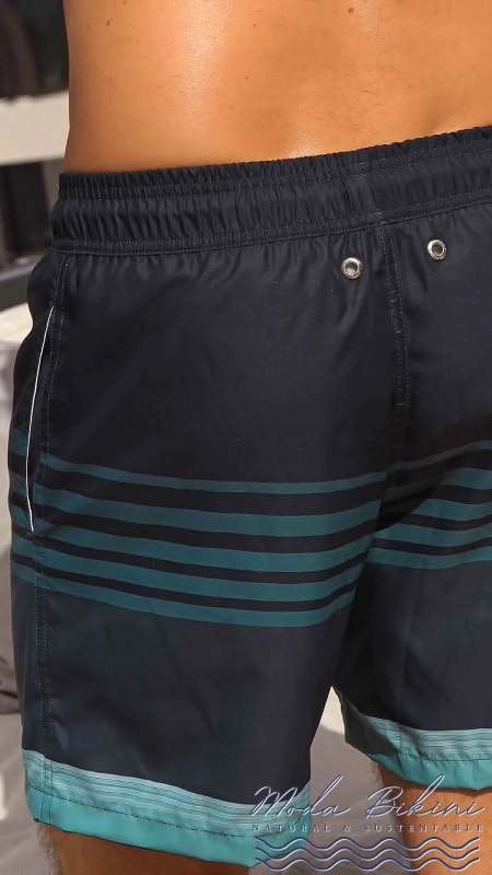 Bañador Hombre DARK SUNRISE de AlmaMia: Verano 2025 Bañador Hombre DARK SUNRISE de AlmaMia: Verano 2025